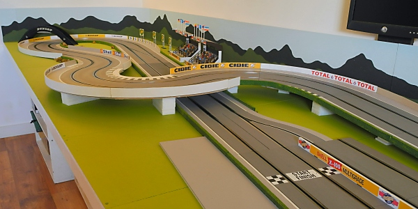 slot car illustrated