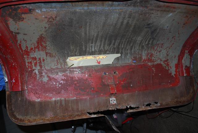 la restauration de mon low light incomplet en touraine - Page 10 Capot-arr6-3ac0111